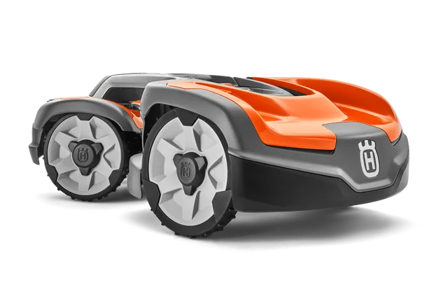 Automower 535 AWD összkerékhajtású professzionális robotfűnyíró Ámbra LED világítással 2024
