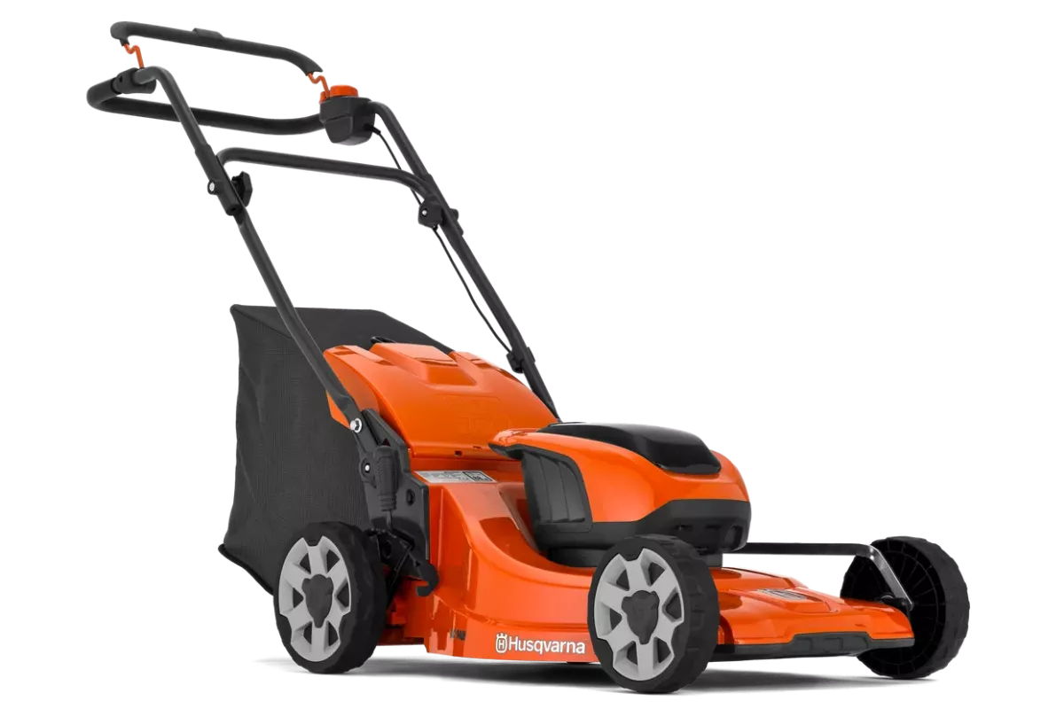 LC 142i akkumulátoros fűnyíró (akkuval és töltővel)